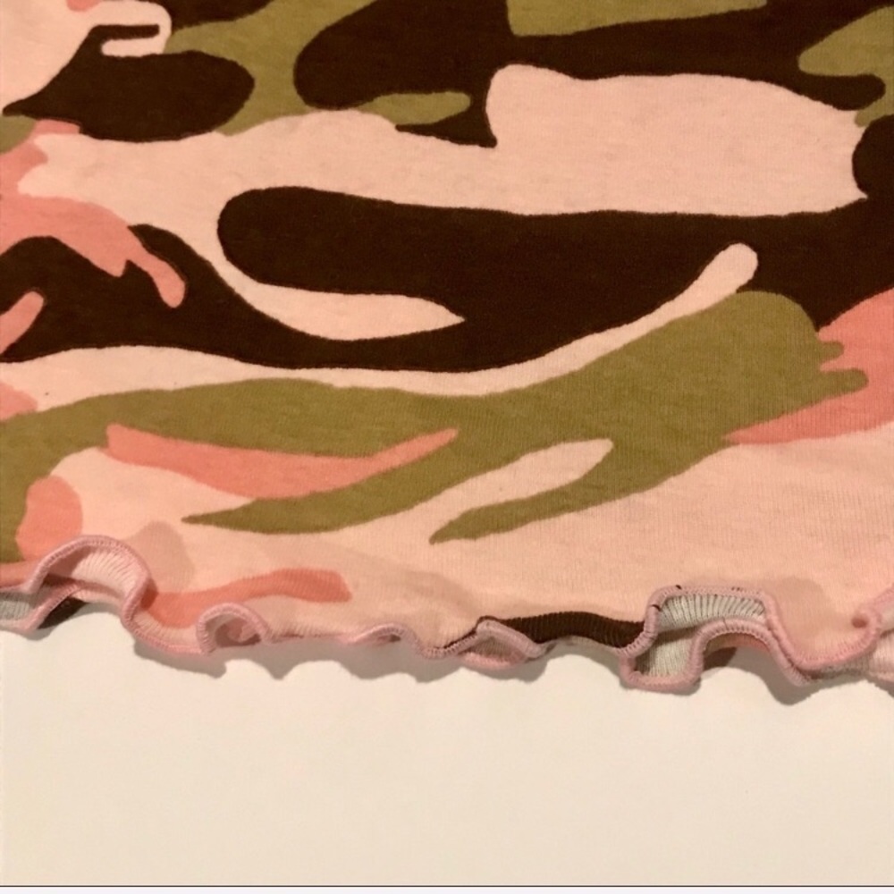 Camo print top - Picture 2 of 2